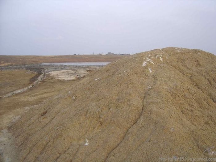 Грязьові вулкани керченського півострова Грязьові вулкани керченського півострова