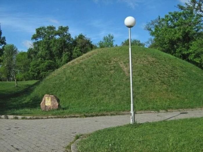 Достопримечательности Чернигова: что стоит увидеть Достопримечательности Чернигова: что стоит увидеть