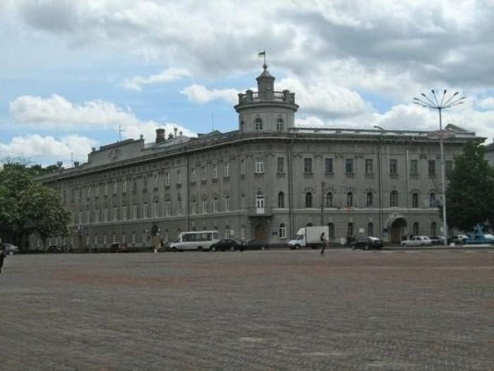 Достопримечательности Чернигова: что стоит увидеть Достопримечательности Чернигова: что стоит увидеть