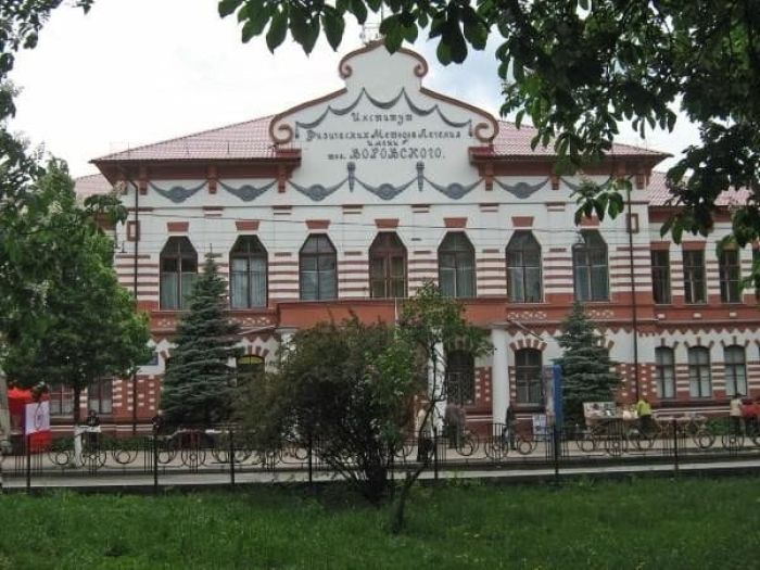 Достопримечательности Чернигова: что стоит увидеть Достопримечательности Чернигова: что стоит увидеть