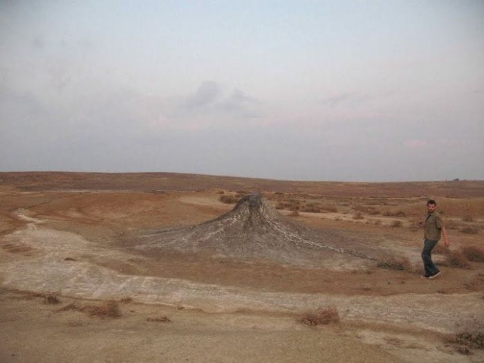 Грязьові вулкани керченського півострова Грязьові вулкани керченського півострова