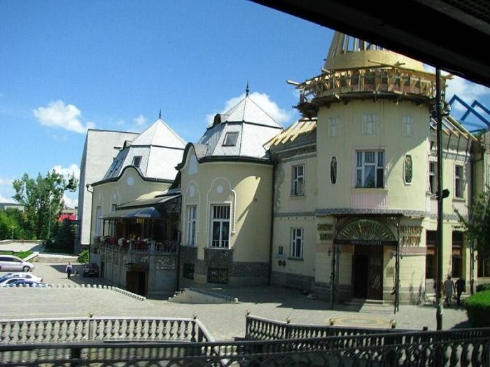 Берегове - самый необычный город Украины Берегове - самый необычный город Украины