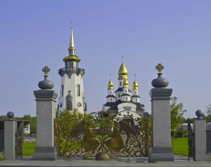 Храмы Киевской области в селе Буки Храмы Киевской области в селе Буки