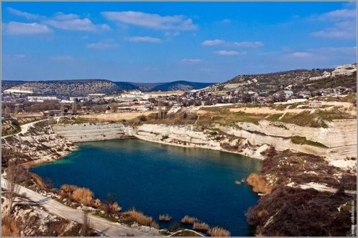 Інкерман : печерне місто і стара фортеця Інкерман : печерне місто і стара фортеця