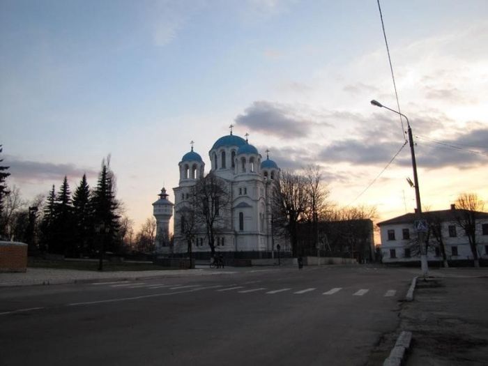 Глухов Глухов