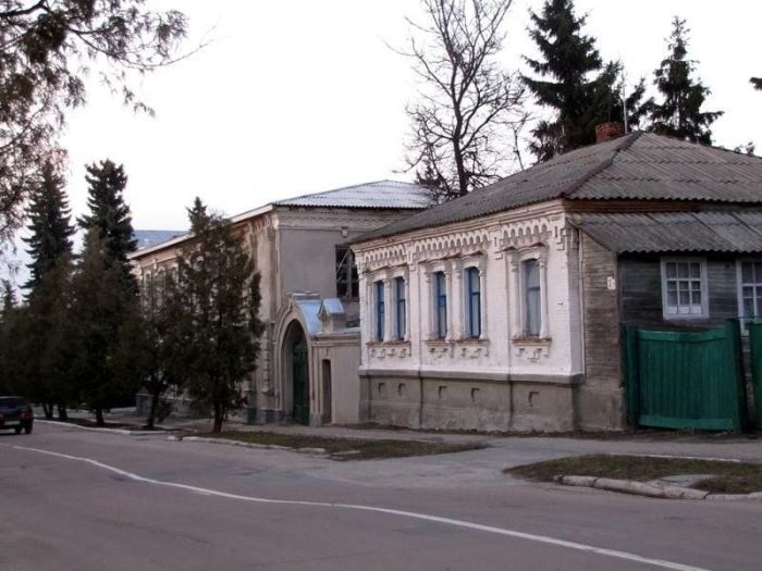 Глухов Глухов