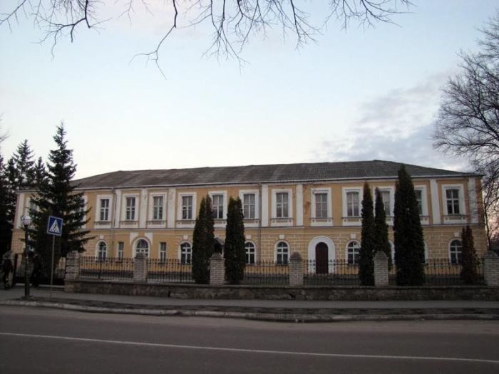 Глухов Глухов