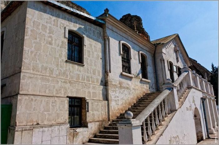 Інкерман : печерне місто і стара фортеця Інкерман : печерне місто і стара фортеця