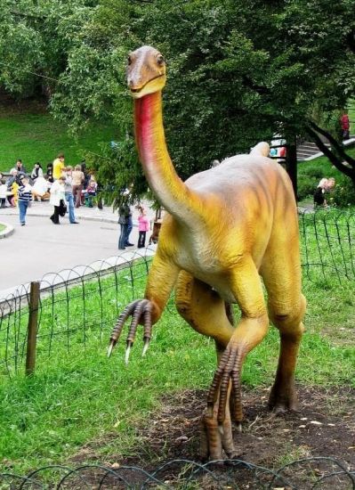 Київ. Динозаври