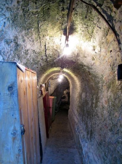 Кривче. Околиця підземного світу. Похід в печери Кривче. Околиця підземного світу. Похід в печери