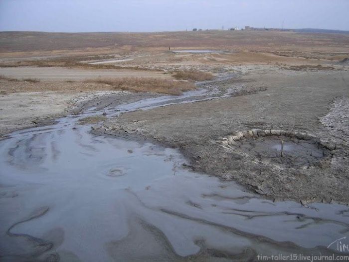 Грязьові вулкани керченського півострова Грязьові вулкани керченського півострова