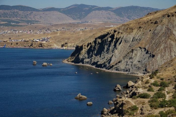 Тарханкут: на краю Крыма Тарханкут: на краю Крыма