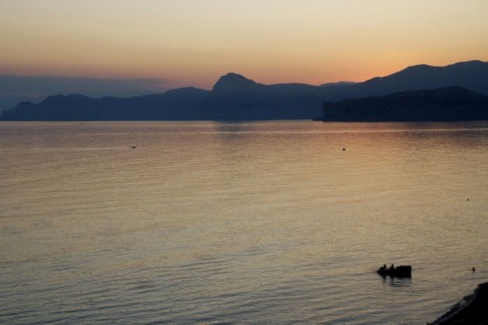 Тарханкут: на краю Крыма Тарханкут: на краю Крыма