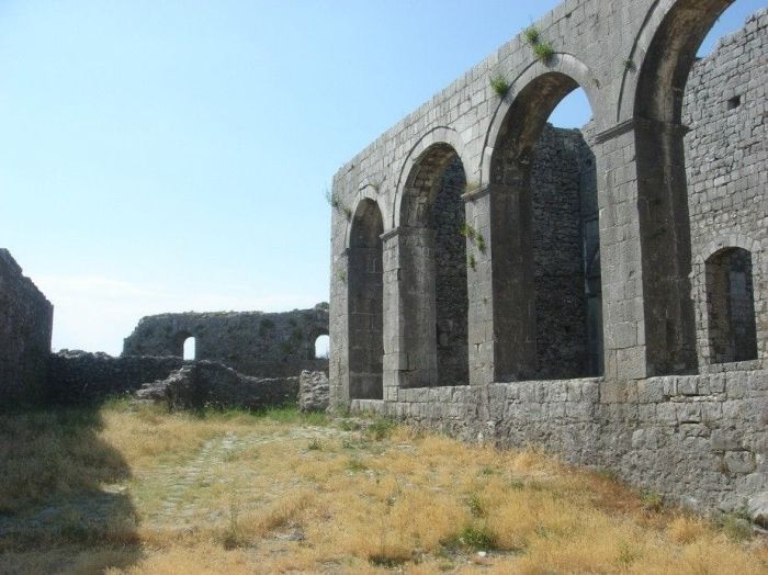 Загадочная Албания Загадочная Албания