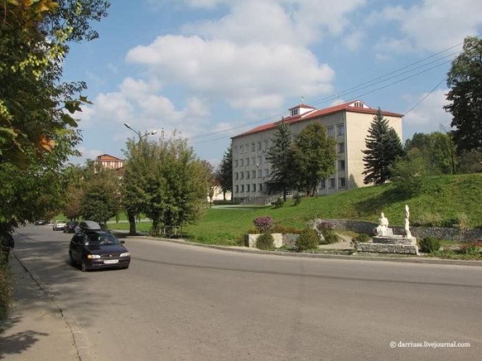 Золочівський замок Золочівський замок