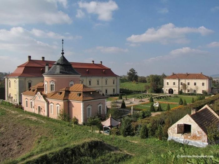 Золочівський замок Золочівський замок
