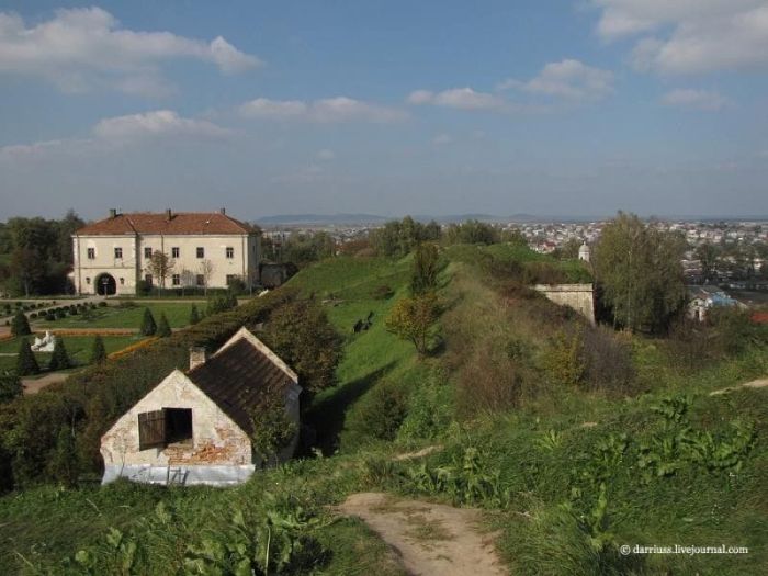 Золочівський замок Золочівський замок