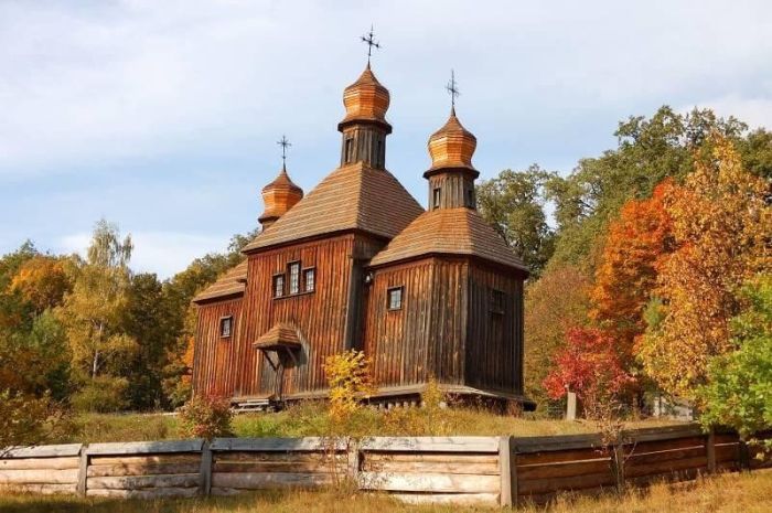 Золотая осень в Пирогово